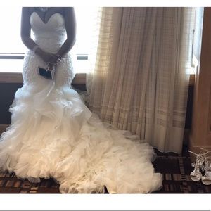 Madison James Bridal Wedding Dress with VEIL